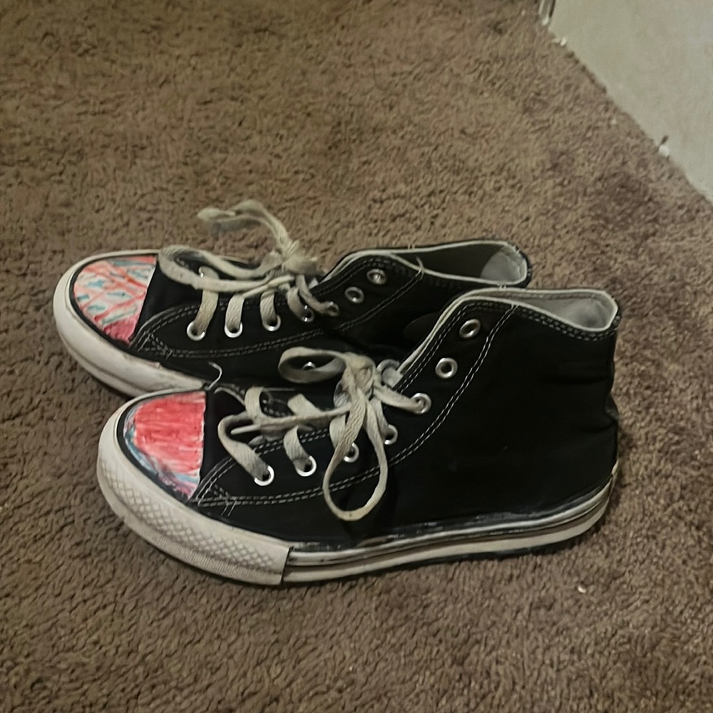 used converse black